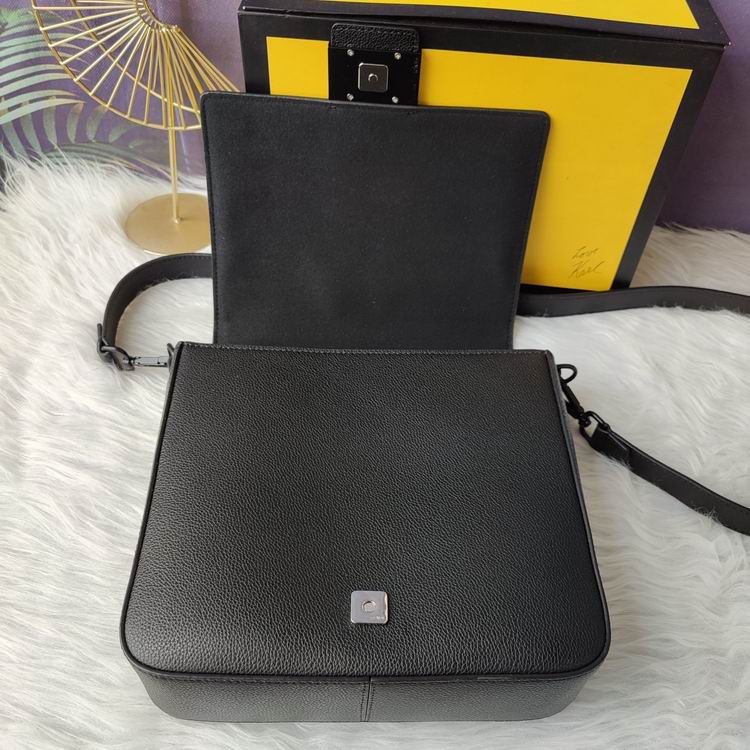 Fendi Baguette 7VA537 26x22x8cm zy (16)