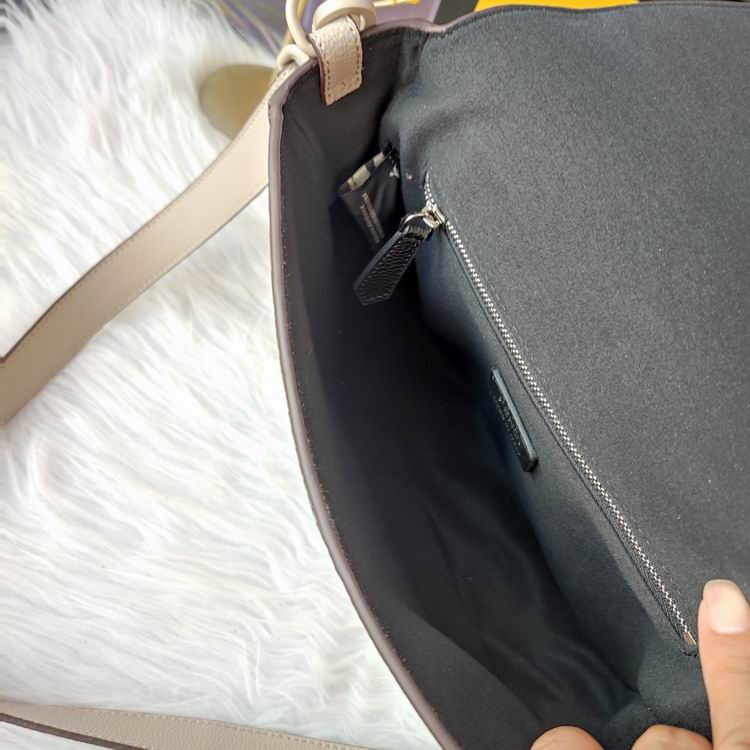 Fendi Baguette 7VA537 26x22x8cm zy (8)