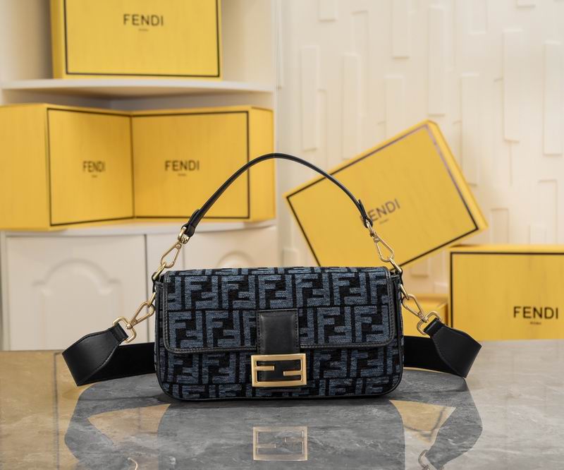 Fendi Baguette 8890 27x6x15cm ww (1)