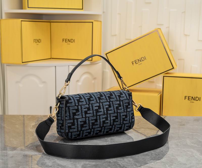 Fendi Baguette 8890 27x6x15cm ww (2)