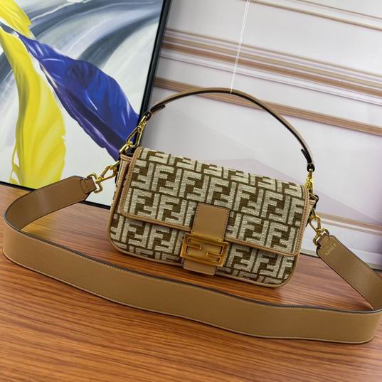 Fendi Baguette 8BR600 27x6x15cm ww (1)