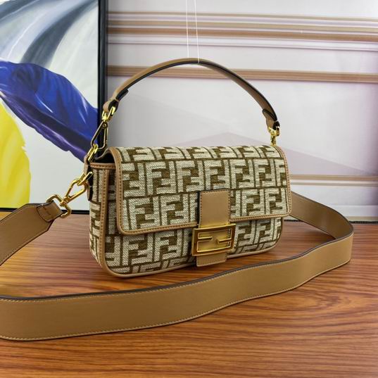 Fendi Baguette 8BR600 27x6x15cm ww (2)