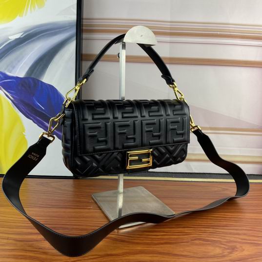 Fendi Baguette F0191 26x5x15cm ww (10)