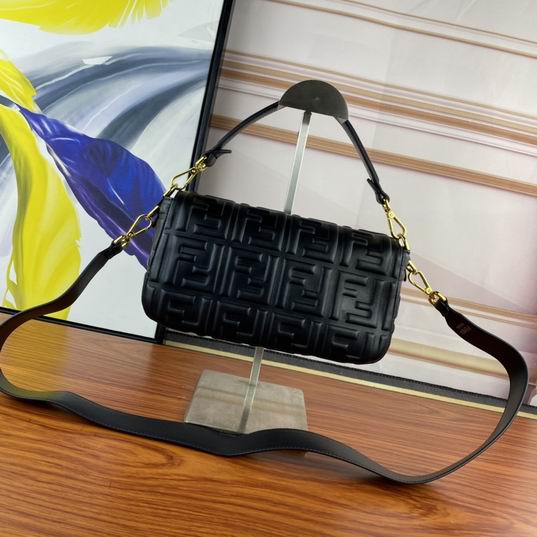 Fendi Baguette F0191 26x5x15cm ww (12)