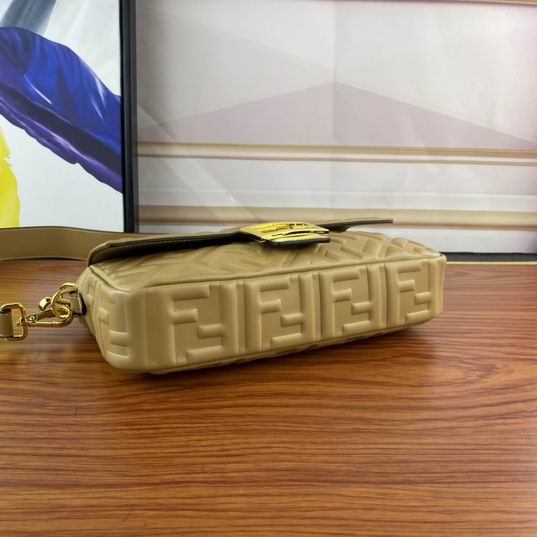 Fendi Baguette F0191 26x5x15cm ww (3)
