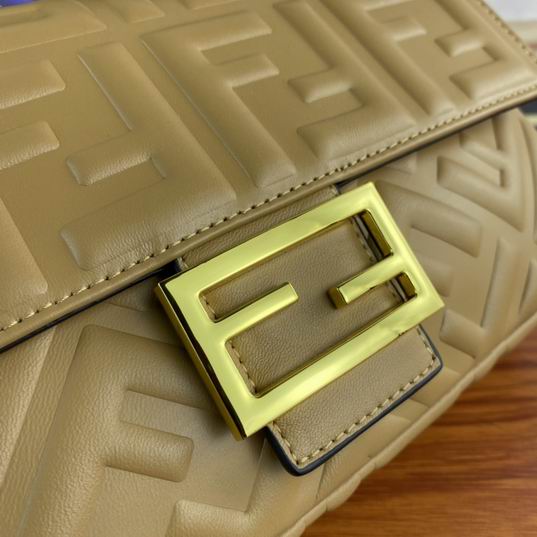 Fendi Baguette F0191 26x5x15cm ww (6)
