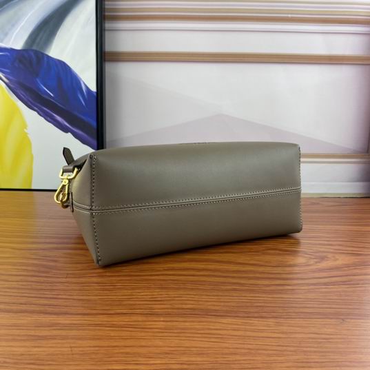 Fendi ByThe Way 8810 27cm ww (13)