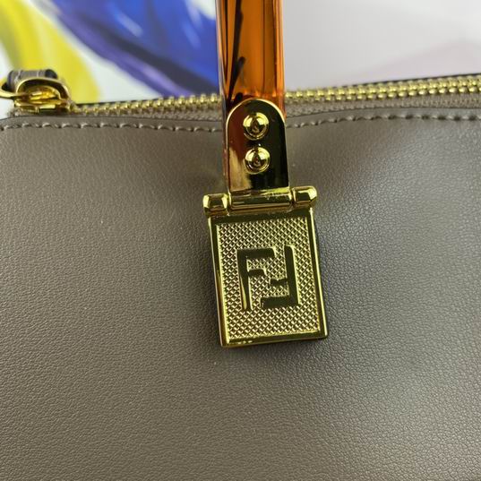 Fendi ByThe Way 8810 27cm ww (15)
