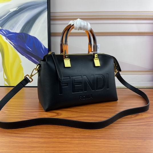 Fendi ByThe Way 8810 27cm ww (2)
