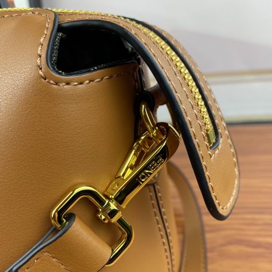 Fendi ByThe Way 8810 27cm ww (32)