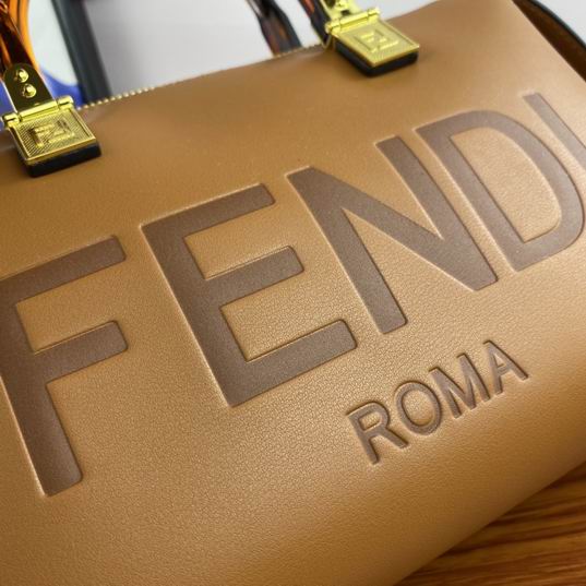 Fendi ByThe Way 8810 27cm ww (33)