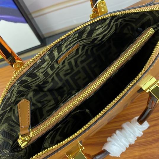 Fendi ByThe Way 8810 27cm ww (35)