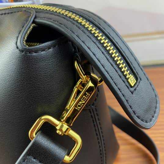 Fendi ByThe Way 8810 27cm ww (6)