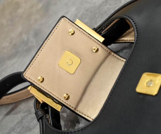 Fendi Cookie 7738 22x17x4.5cm ww (23)