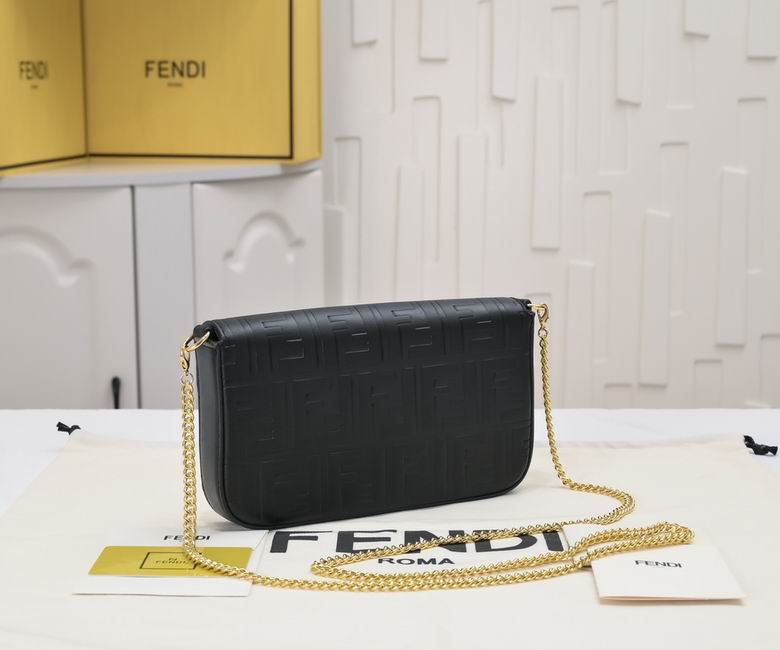 Fendi F005 21.5x13x3cm ww (13)