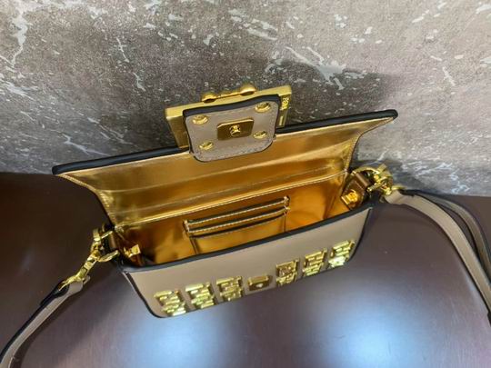 Fendi F0670 21cm CN (24)