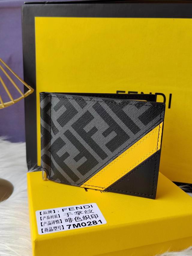 Fendi F7MO281 11.5x8.5x1.5cm zy (20)