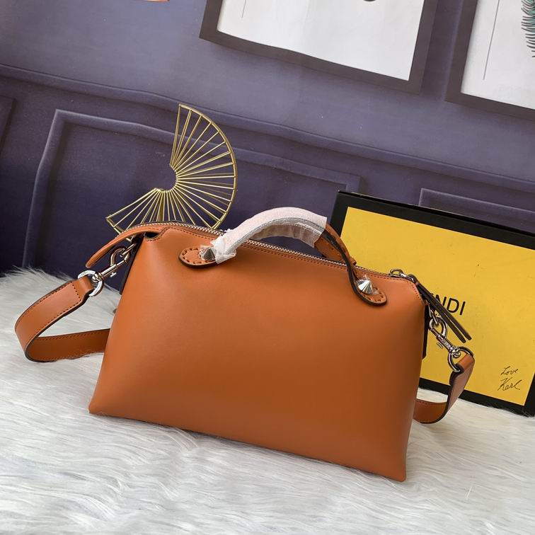 Fendi F8BL146A 27x15x13cm zy (3)