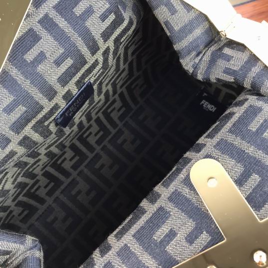 Fendi First 0856 32.5x23.5x15cm ww (17)