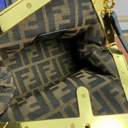 Fendi First 10429 26x9.5x18cm ww (16)