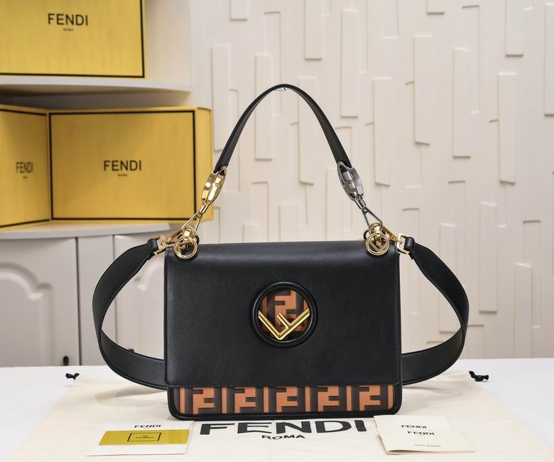Fendi Kan 8806 25x18x10cm ww (1)