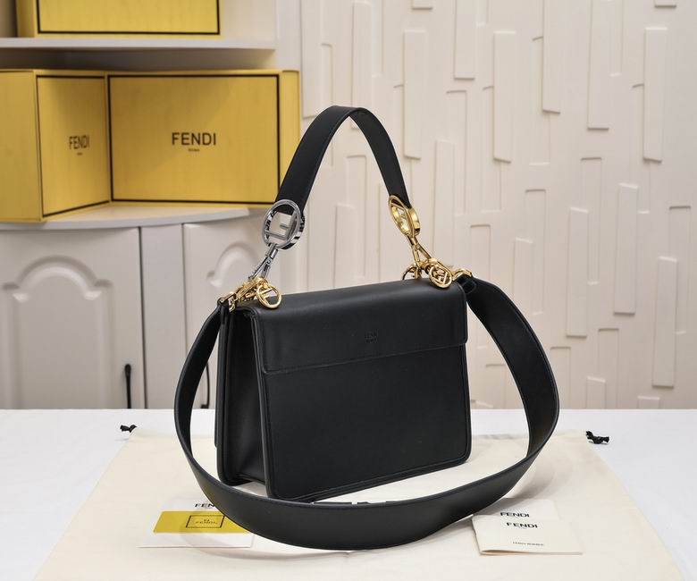 Fendi Kan 8806 25x18x10cm ww (2)