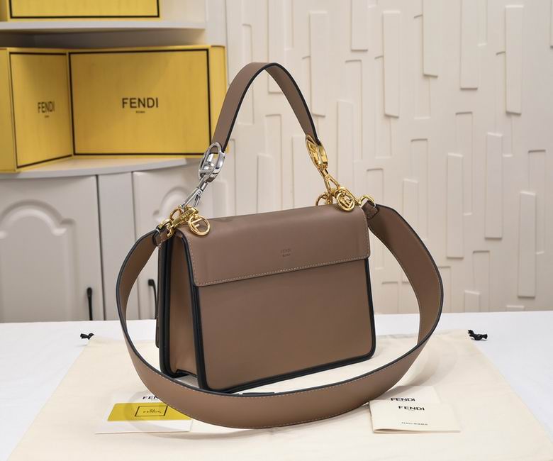 Fendi Kan 8806 25x18x10cm ww (20)