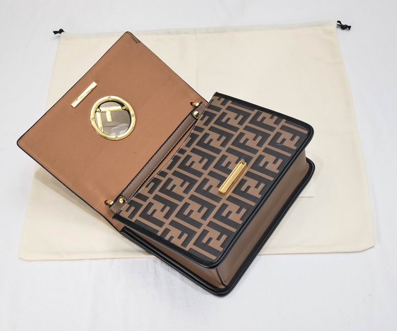 Fendi Kan 8806 25x18x10cm ww (24)