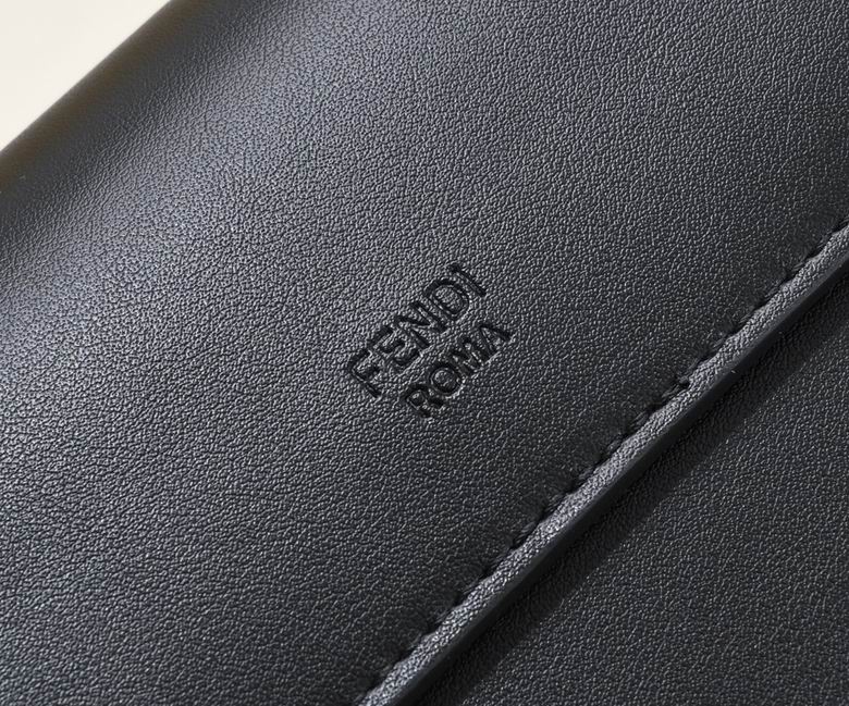 Fendi Kan 8806 25x18x10cm ww (32)