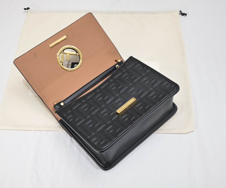 Fendi Kan 8806 25x18x10cm ww (33)