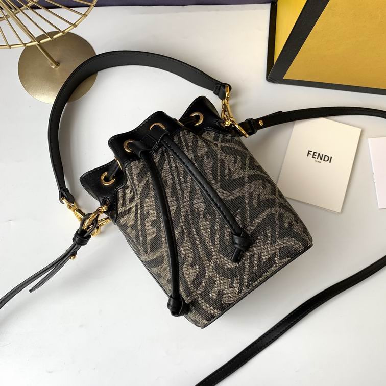 Fendi Mon Tresor 18x12x10cm zy1 (13)