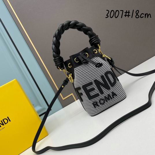Fendi Mon Tresor 3007 18x12x10cm ww (1)