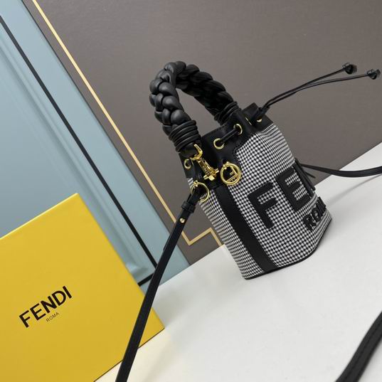 Fendi Mon Tresor 3007 18x12x10cm ww (2)