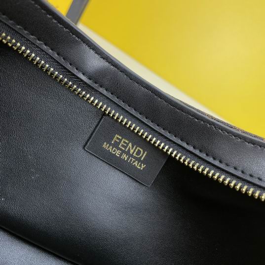 Fendi O Lock32x11x5cm ww (23)