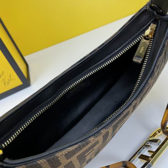 Fendi O Lock32x11x5cm ww (24)