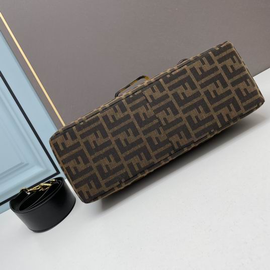 Fendi OLock 35x23x14cm ww (10)