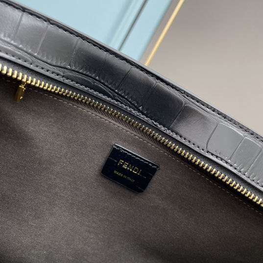 Fendi OLock 35x23x14cm ww (40)