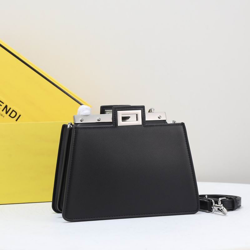 Fendi Peekaboo F0676 23cm ww (31)