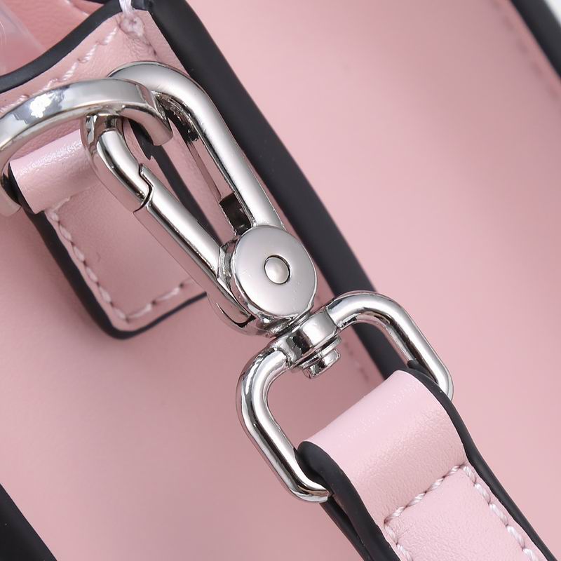 Fendi Peekaboo F0676 23cm ww (7)