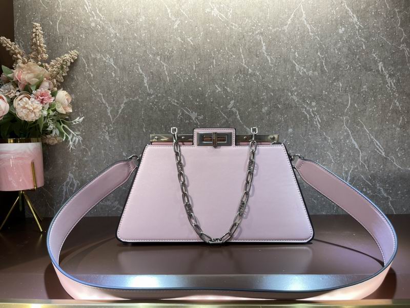 Fendi Peekaboo F0678光面 33cm CN (10)