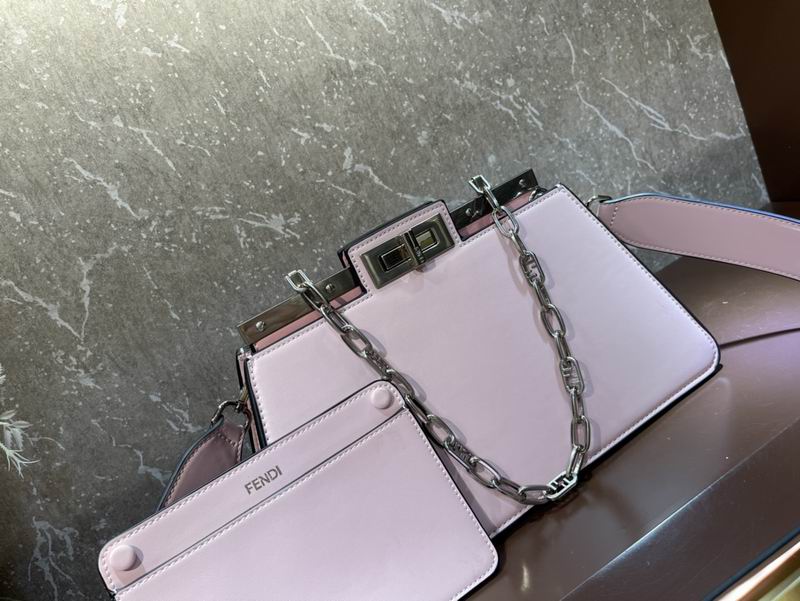 Fendi Peekaboo F0678光面 33cm CN (18)