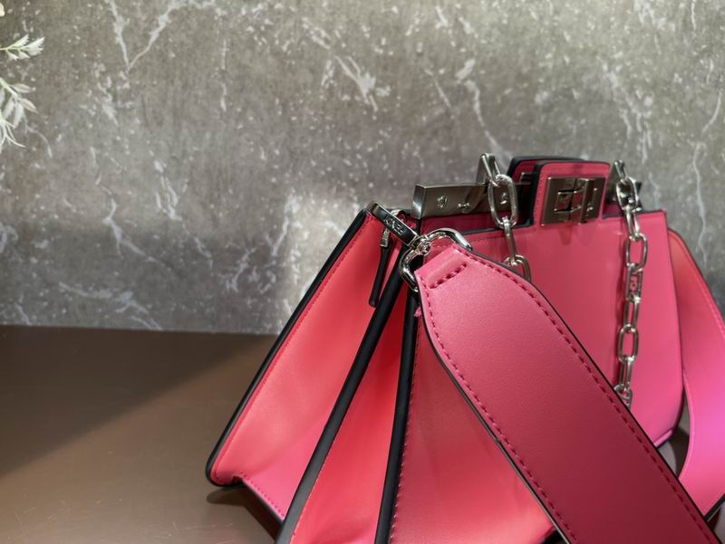 Fendi Peekaboo F0678光面 33cm CN (5)