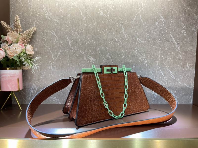 Fendi Peekaboo F0678 33cm CN (12)