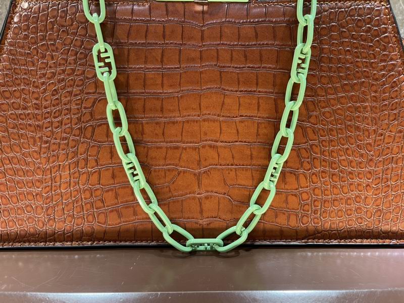 Fendi Peekaboo F0678 33cm CN (14)