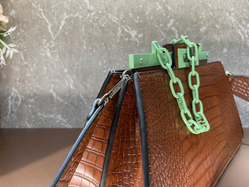 Fendi Peekaboo F0678 33cm CN (17)