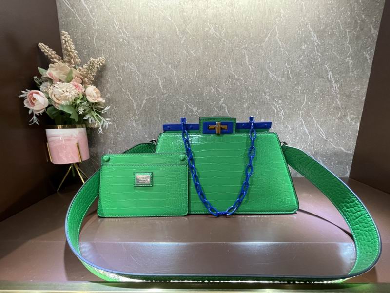 Fendi Peekaboo F0678 33cm CN (19)