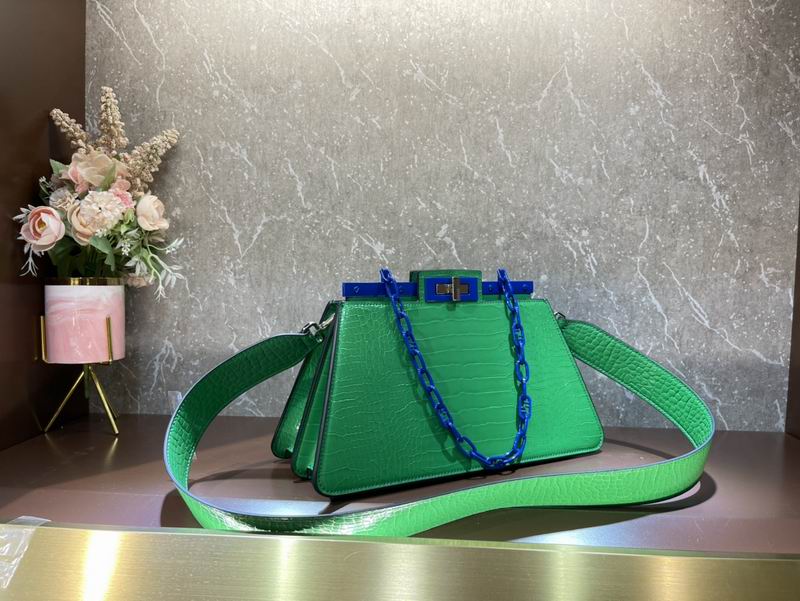 Fendi Peekaboo F0678 33cm CN (21)