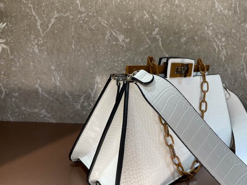 Fendi Peekaboo F0678 33cm CN (31)