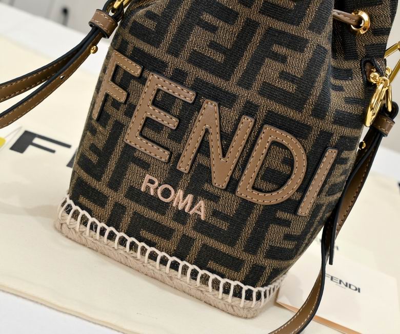 Fendi Roma 4405 18x12x10cm ww (14)