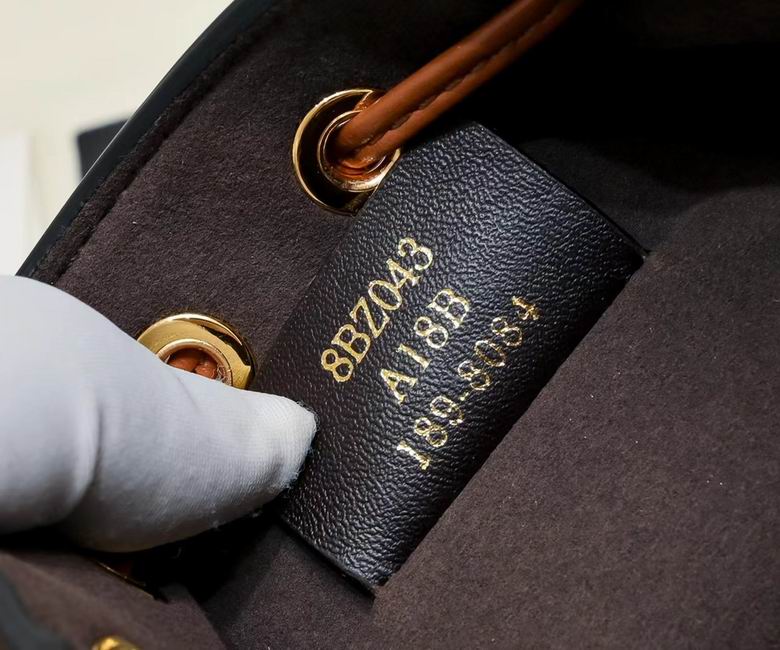 Fendi Roma 4405 18x12x10cm ww (7)